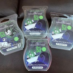 4 roll the dice bars